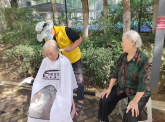 鲁商服务便民举措常态化，社区服务织就幸福网